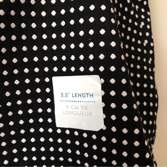 Old Navy polka dot shorts. Brand new. Size 16. - Picture 5 of 6